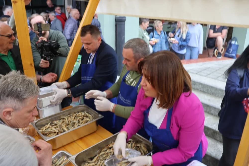 Uz požeške obrtnike političari i ove godine dijelili posne obroke