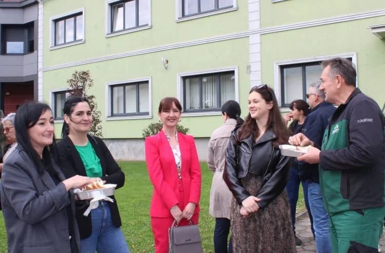 Ispred Gradske kuće u Pleternici podijeljeni tradicionalni posni obroci