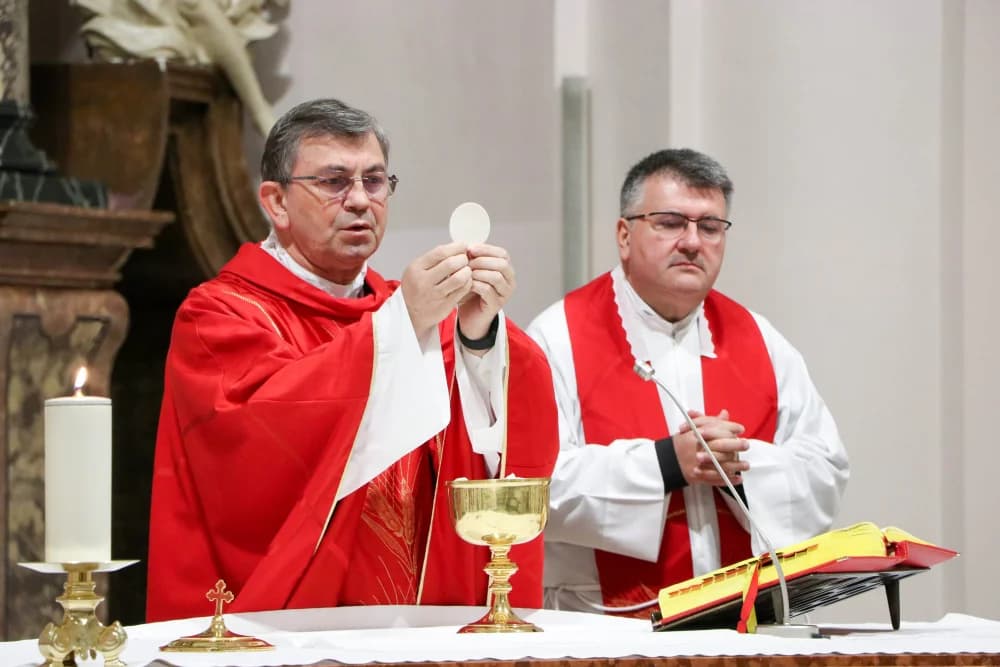 Obredi Muke Gospodnje u požeškoj Katedrali