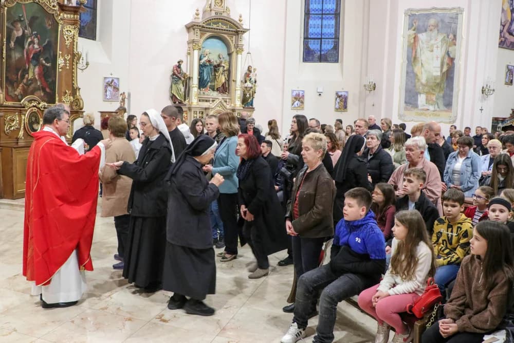 Obredi Muke Gospodnje u požeškoj Katedrali