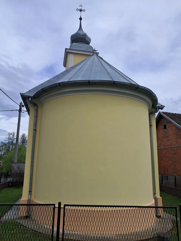 Nakon sanacije domova i gradnje nogostupa u tri sela obnovljena kapela u Pavlovcima