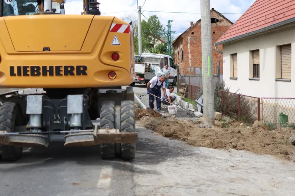 Već su izgrađene pješačke staze u šest naselja Općine Brestovac, pri kraju su u još tri – do kraja ove godine bit će ih još!