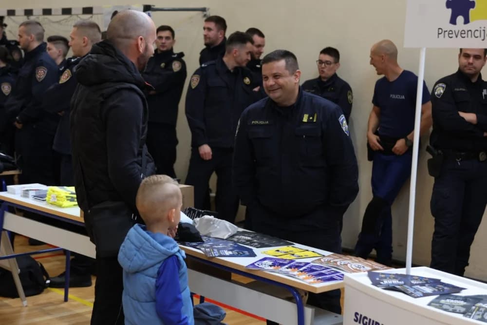 Dan otvorenih vrata policije u Požegi