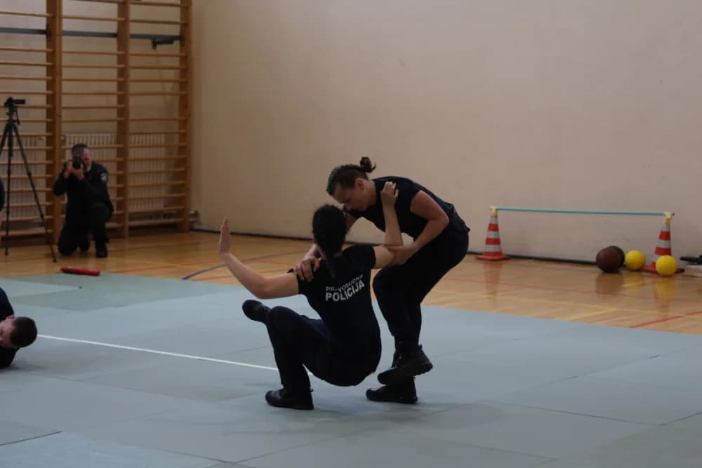 Dan otvorenih vrata policije u Požegi