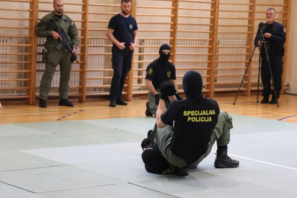 Dan otvorenih vrata policije u Požegi