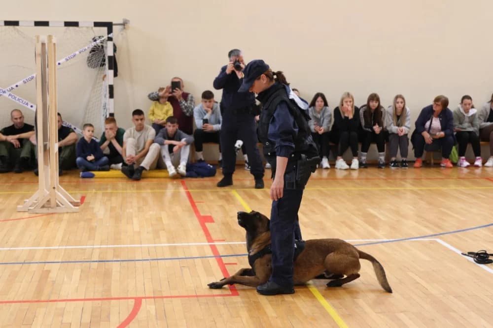 Dan otvorenih vrata policije u Požegi