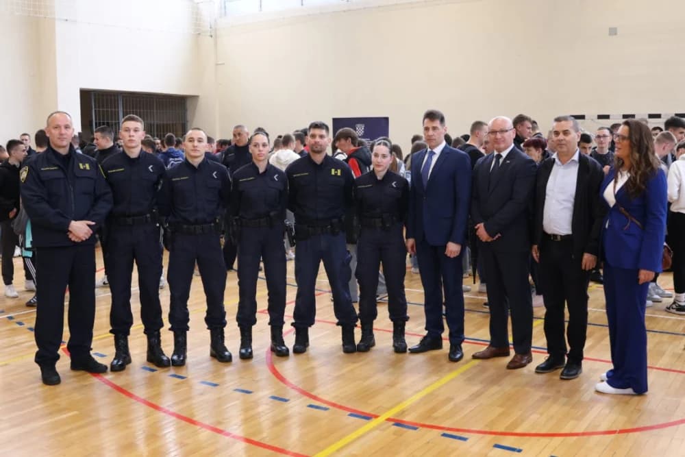 Dan otvorenih vrata policije u Požegi