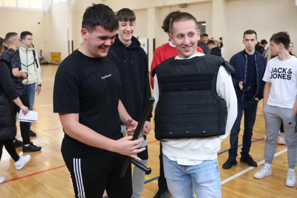 Dan otvorenih vrata policije u Požegi