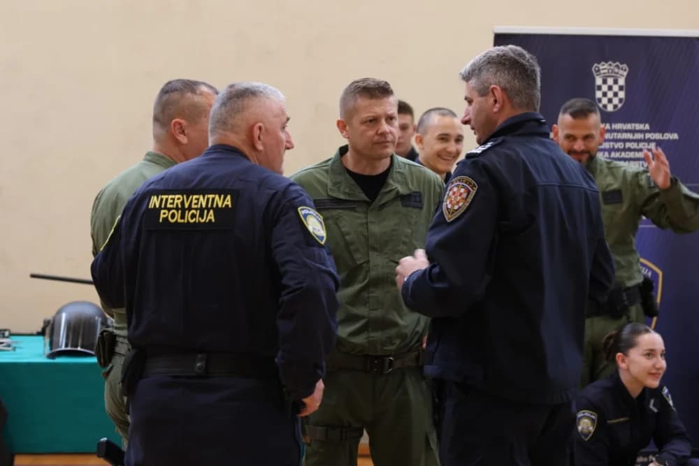 Dan otvorenih vrata policije u Požegi