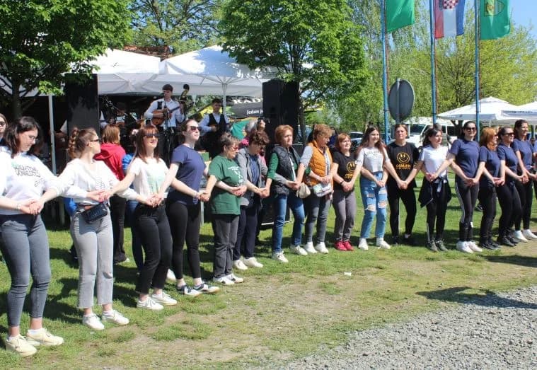 Pobjednik Roštiljade u Zarilcu Udruga „Osmijeh“ iz Pleternice