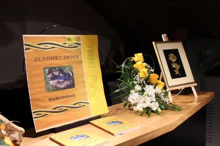Predstavljena druga zbirka pjesama Požežanke Đurđe Crnković „Zlatovez snova“