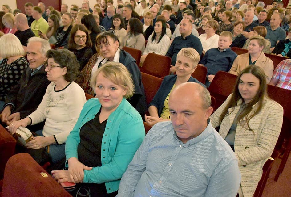 Koncert Županijskog tamburaškog orkestra „Vallis Aurea“ iz Požege:“ Prenose ljubav prema tamburi i tradiciji“
