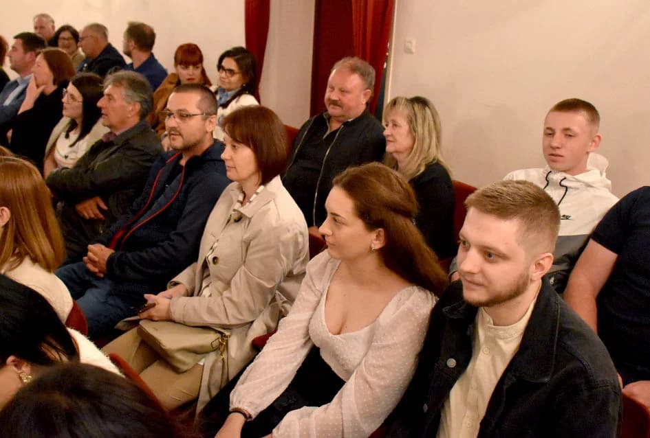 Koncert Županijskog tamburaškog orkestra „Vallis Aurea“ iz Požege:“ Prenose ljubav prema tamburi i tradiciji“