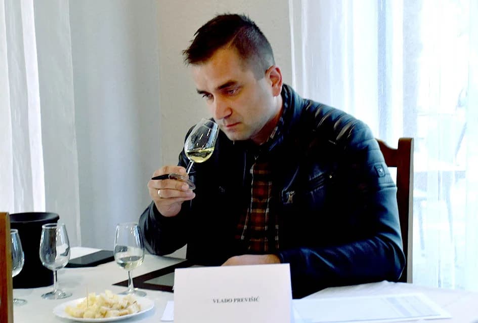 Graševina Zagrepčana Tomislava Matuneca šampionsko vino na ocjenjivanju u Kaptolu