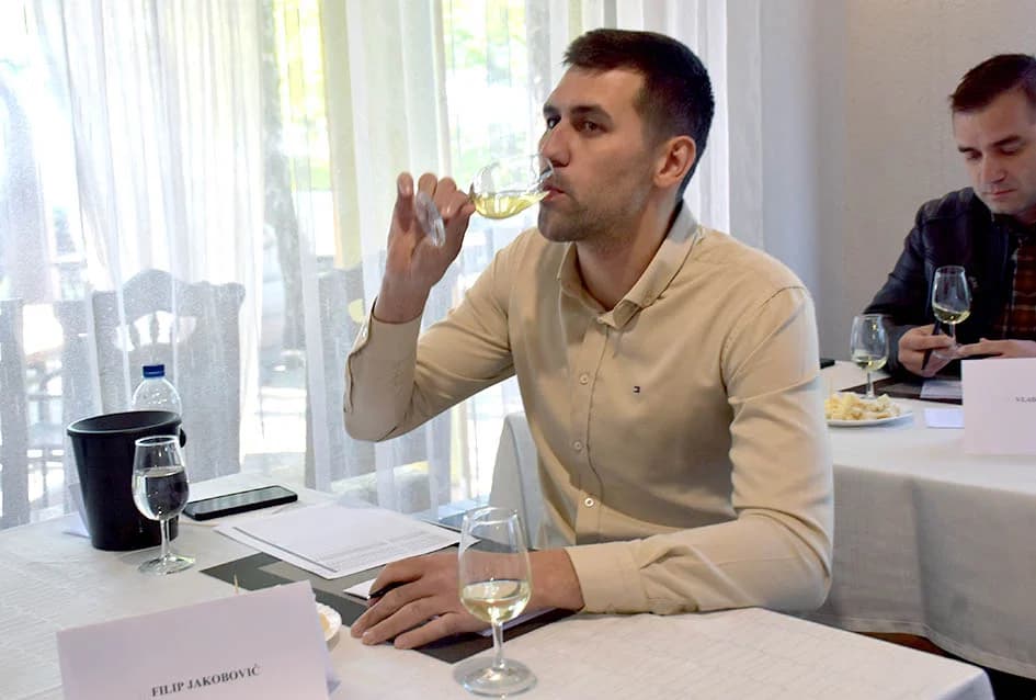 Graševina Zagrepčana Tomislava Matuneca šampionsko vino na ocjenjivanju u Kaptolu