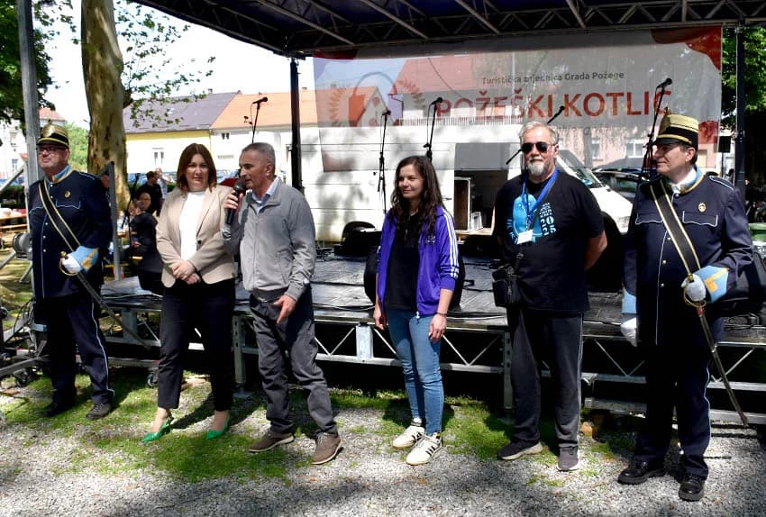 Na ovogodišnjem „Požeškom kotliću“ natjecalo se više od 40 gastro majstora: Najbolji među njima je bio Tomislav Deli iz Boričevaca