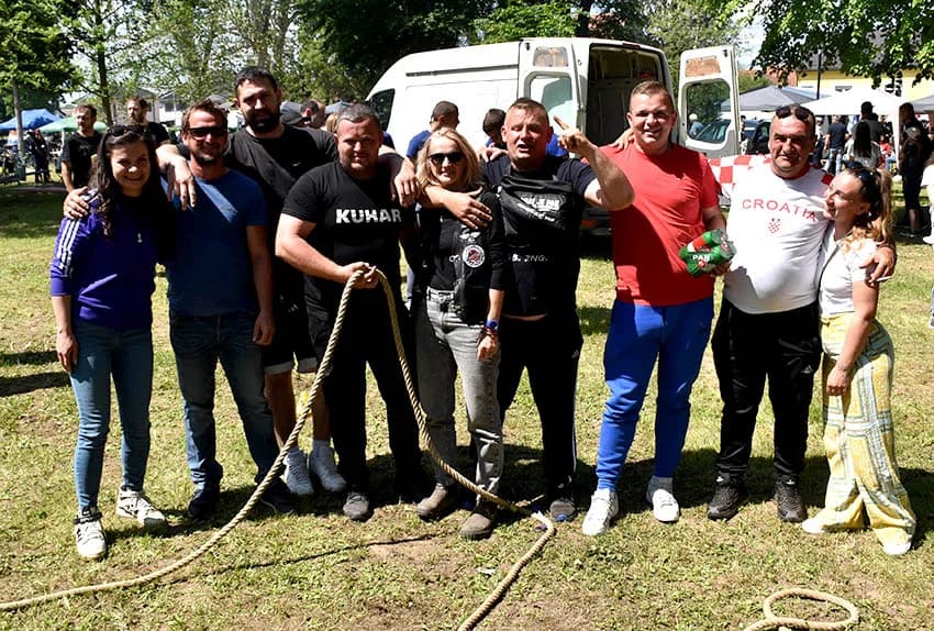 Na ovogodišnjem „Požeškom kotliću“ natjecalo se više od 40 gastro majstora: Najbolji među njima je bio Tomislav Deli iz Boričevaca