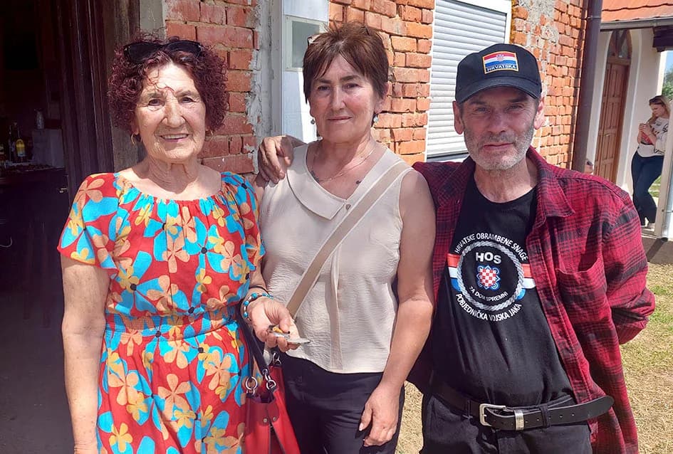 Raseljeni Vlatkovčani se ponovo okupili u rodnom kraju – zahvalnica Daliboru Bardaču, čaglinskom načelniku