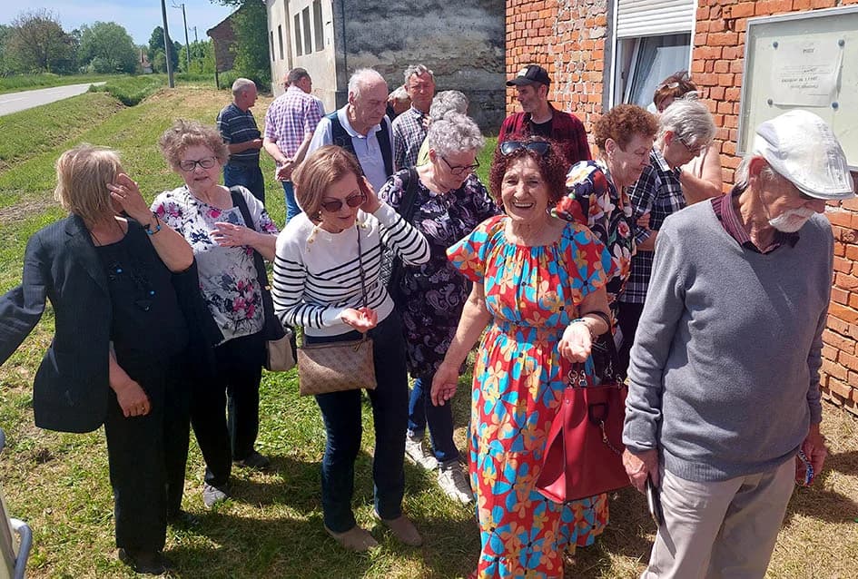 Raseljeni Vlatkovčani se ponovo okupili u rodnom kraju – zahvalnica Daliboru Bardaču, čaglinskom načelniku
