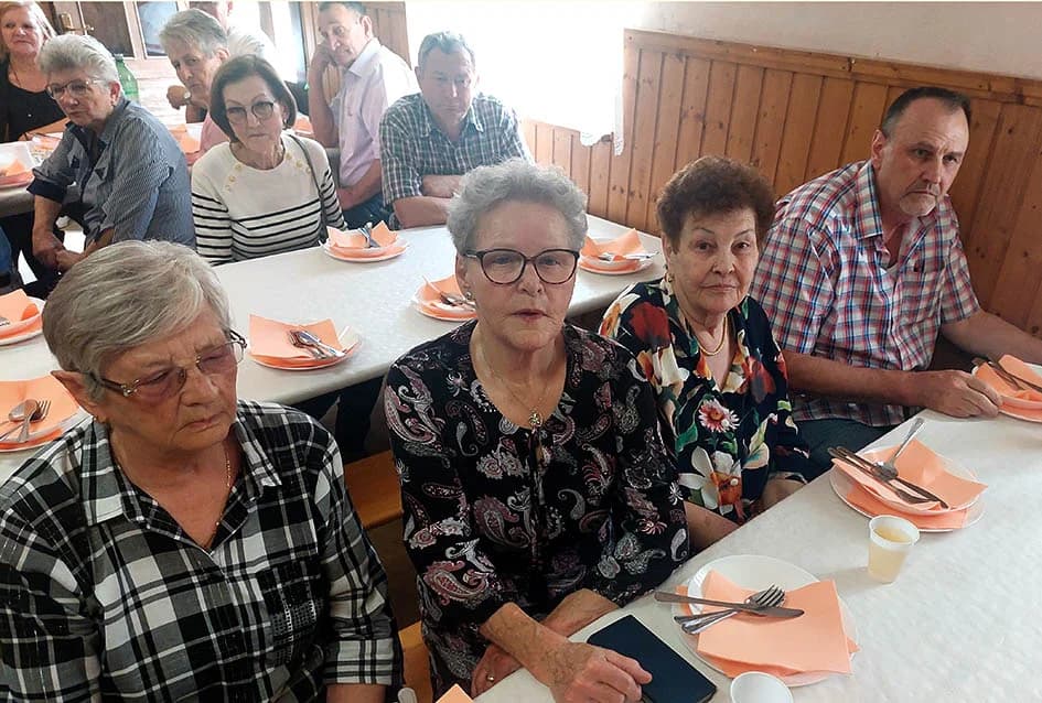 Raseljeni Vlatkovčani se ponovo okupili u rodnom kraju – zahvalnica Daliboru Bardaču, čaglinskom načelniku