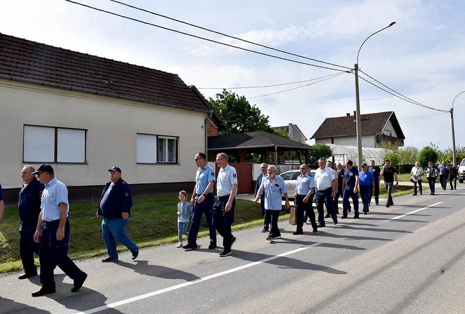 Nitko ne slavi sv. Florijana kao Grabarački vatrogasci