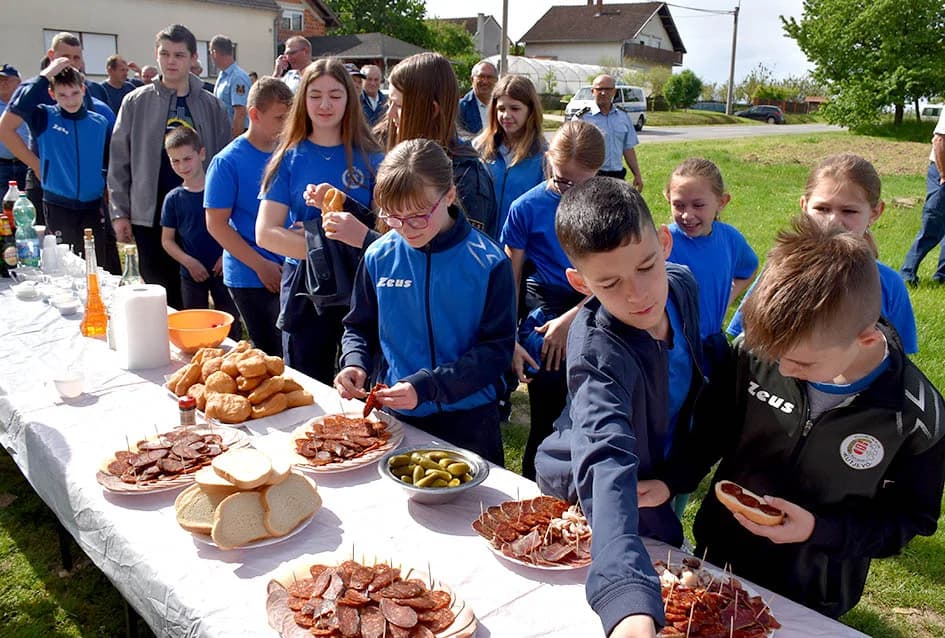 Nitko ne slavi sv. Florijana kao Grabarački vatrogasci