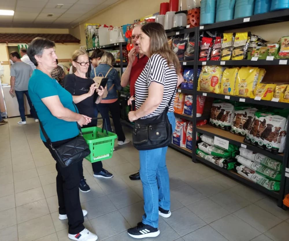 PLETERNICA: U Zvonimirovoj ulici otvorena poljoprivredna ljekarna „Đuro“