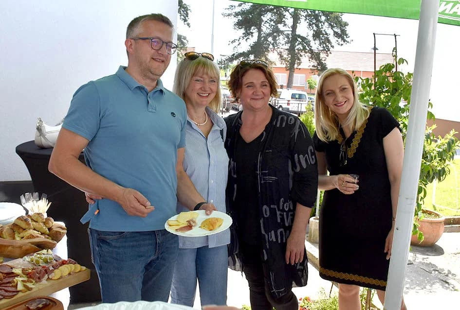 Okupili se potomci Marijane i Ivana Mikića iz Kaptola: Najstariji od njih 72 godine