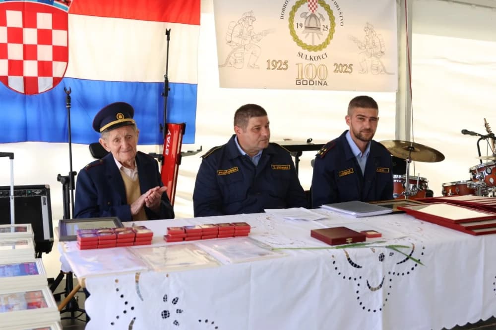 (FOTOGALERIJA) Sulkovački vatrogasci proslavi 100. obljetnicu postojanja