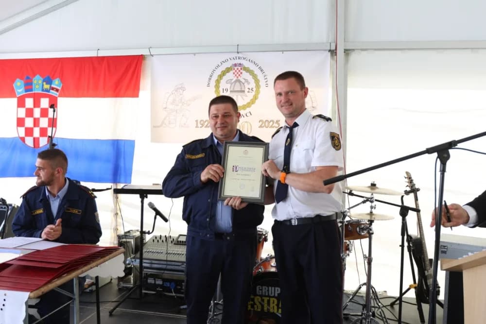 (FOTOGALERIJA) Sulkovački vatrogasci proslavi 100. obljetnicu postojanja