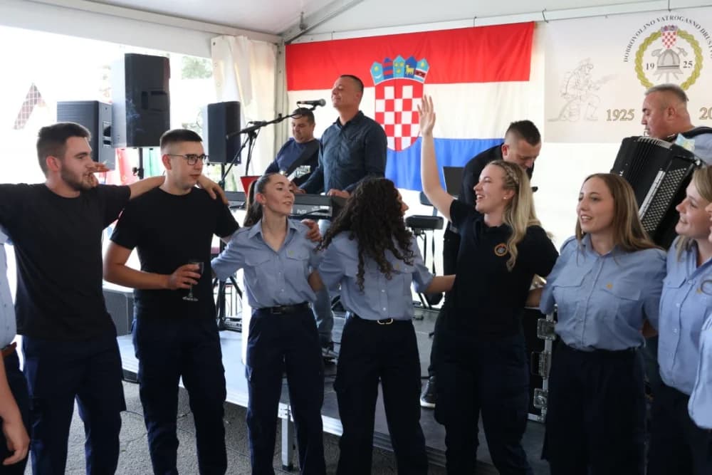 (FOTOGALERIJA) Sulkovački vatrogasci proslavi 100. obljetnicu postojanja