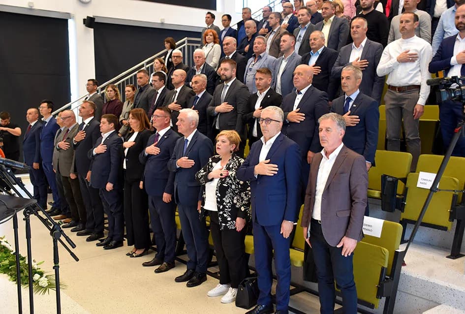Ipak će se graditi brza cesta i tunel kroz Babju goru prema autocesti: ʼNaizgled nedostižni snovi mogu postati stvarnostʼ