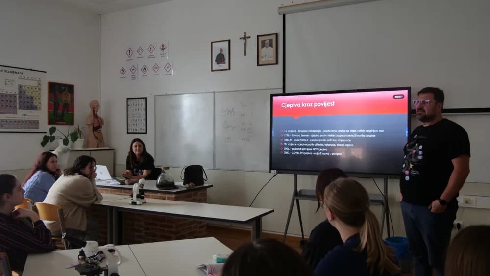 Festival znanosti u Katoličkoj gimnaziji Požega
