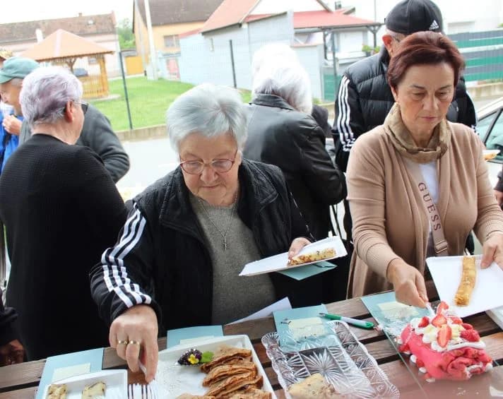 Najbolje domaće palačinke pripremili članovi KUD-a „Orljava“ Pleternica i Marica Uhrin