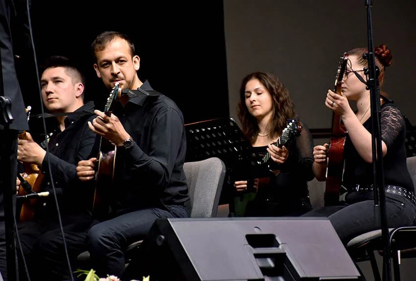 1.VEČER TAMBURE ZA DUŠU U KAPTOLU: Virtuoznost tamburaških orkestara i brojne uspješnice sa kaptolačkih festivala