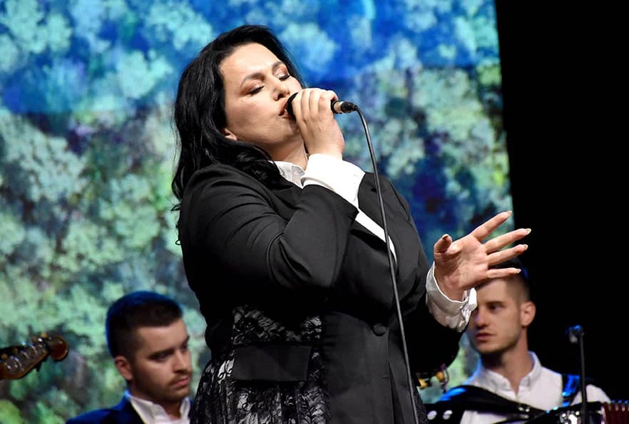 1.VEČER TAMBURE ZA DUŠU U KAPTOLU: Virtuoznost tamburaških orkestara i brojne uspješnice sa kaptolačkih festivala