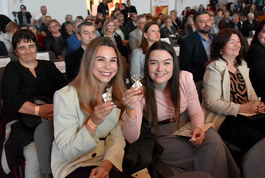 Požeški tamburaši Astal pobjednici 50. Festivala Zlatni glas Zlatne doline