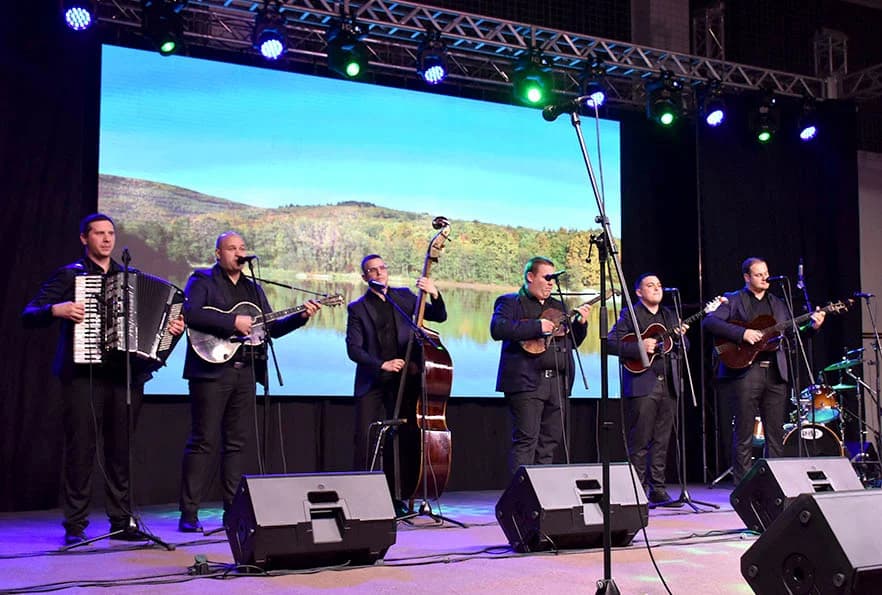 Požeški tamburaši Astal pobjednici 50. Festivala Zlatni glas Zlatne doline