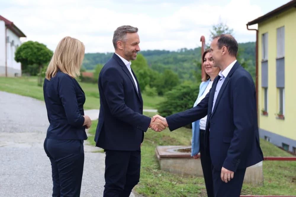 Ministar Piletić u posjetu Domu za odrasle osobe u Ljeskovici: Proširenje kapaciteta i deinstitucionalizacija veliki su iskoraci u sustavu socijalne skrbi