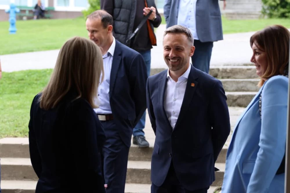 Ministar Piletić u posjetu Domu za odrasle osobe u Ljeskovici: Proširenje kapaciteta i deinstitucionalizacija veliki su iskoraci u sustavu socijalne skrbi