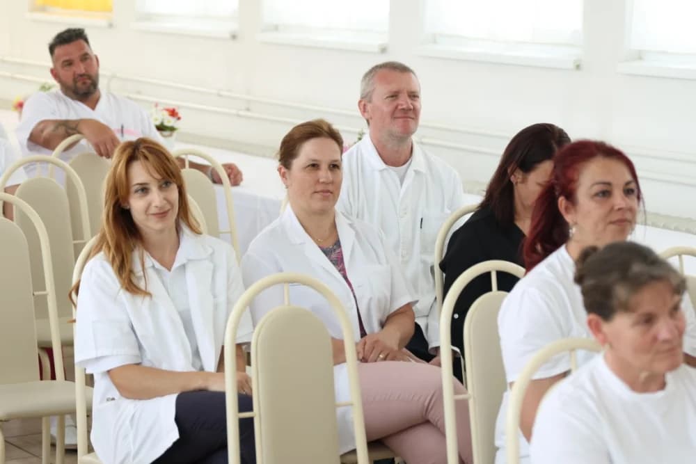 Ministar Piletić u posjetu Domu za odrasle osobe u Ljeskovici: Proširenje kapaciteta i deinstitucionalizacija veliki su iskoraci u sustavu socijalne skrbi