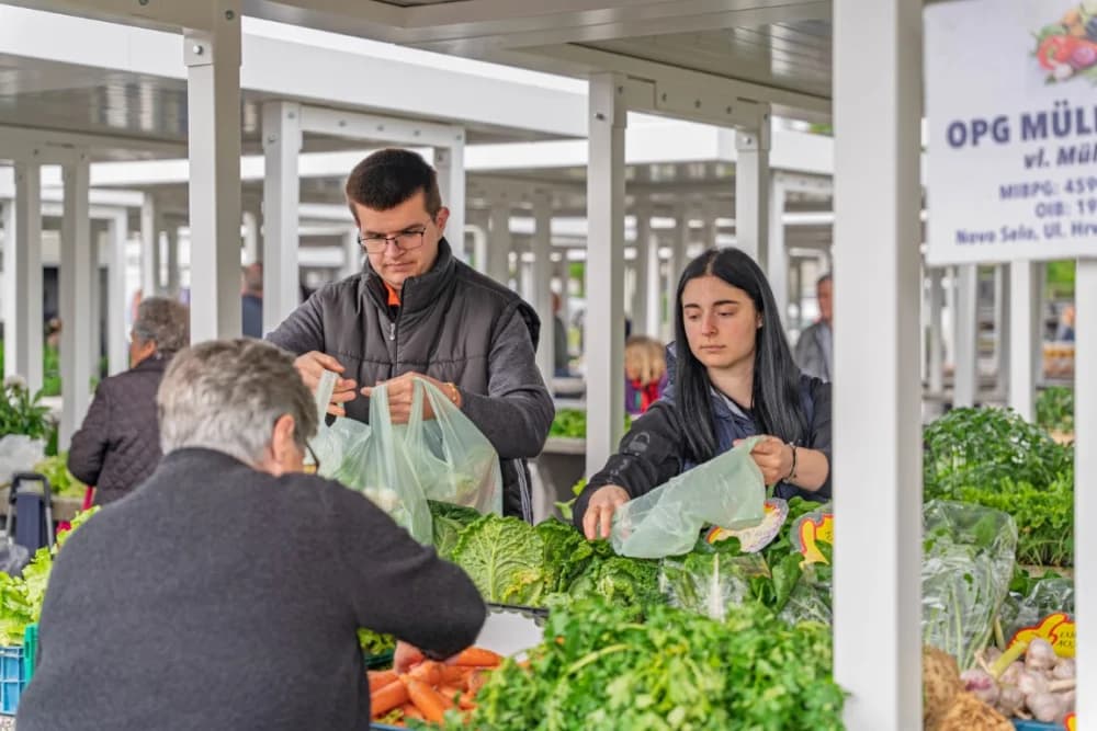 Otvorena nova gradska tržnica u Požegi: „Bilo je onih koji su sumnjičavo gledali na ovaj projekt“
