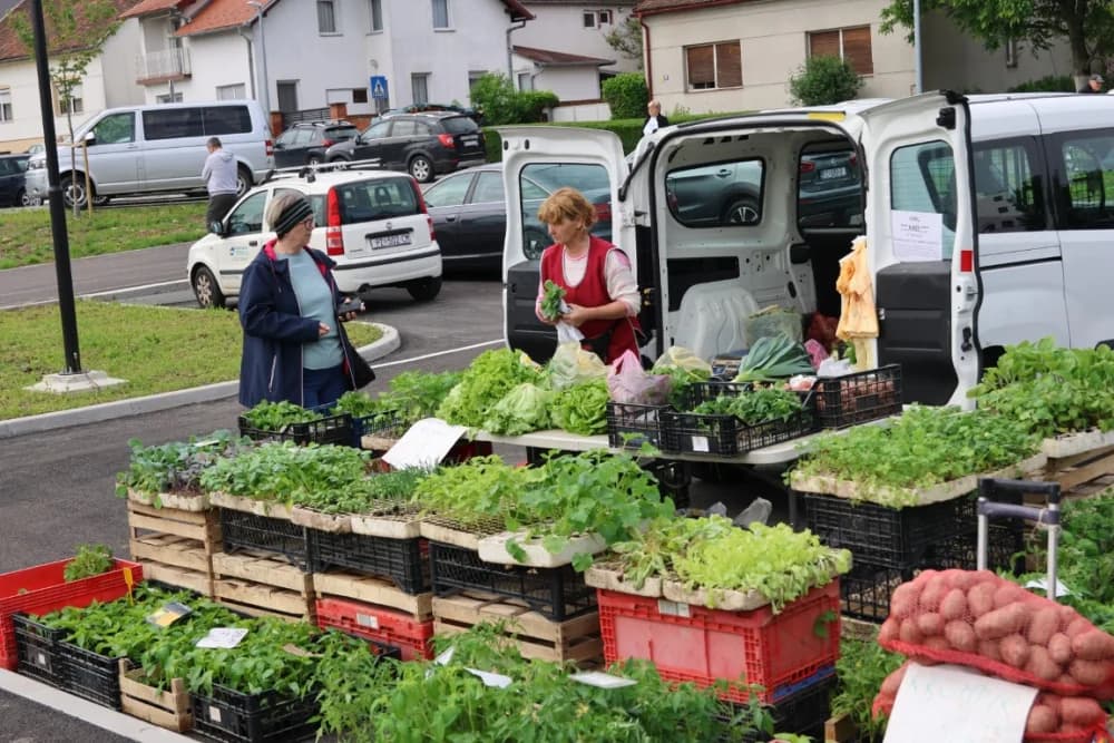 Otvorena nova gradska tržnica u Požegi: „Bilo je onih koji su sumnjičavo gledali na ovaj projekt“