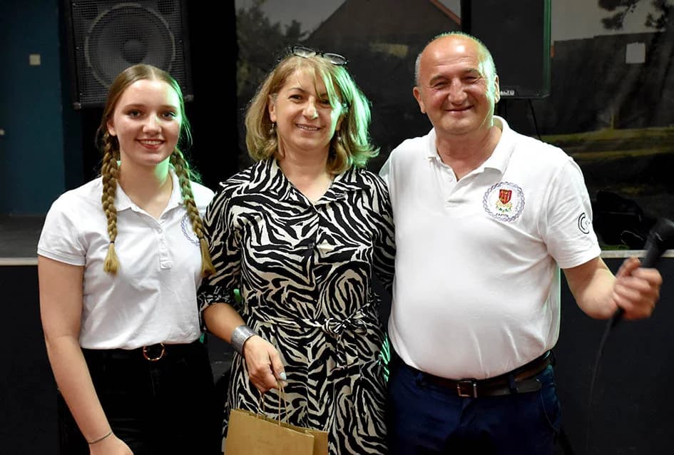 Pet folklornih i jedna pjevačka skupina okončale priredbu Tambura za dušu u Kaptolu