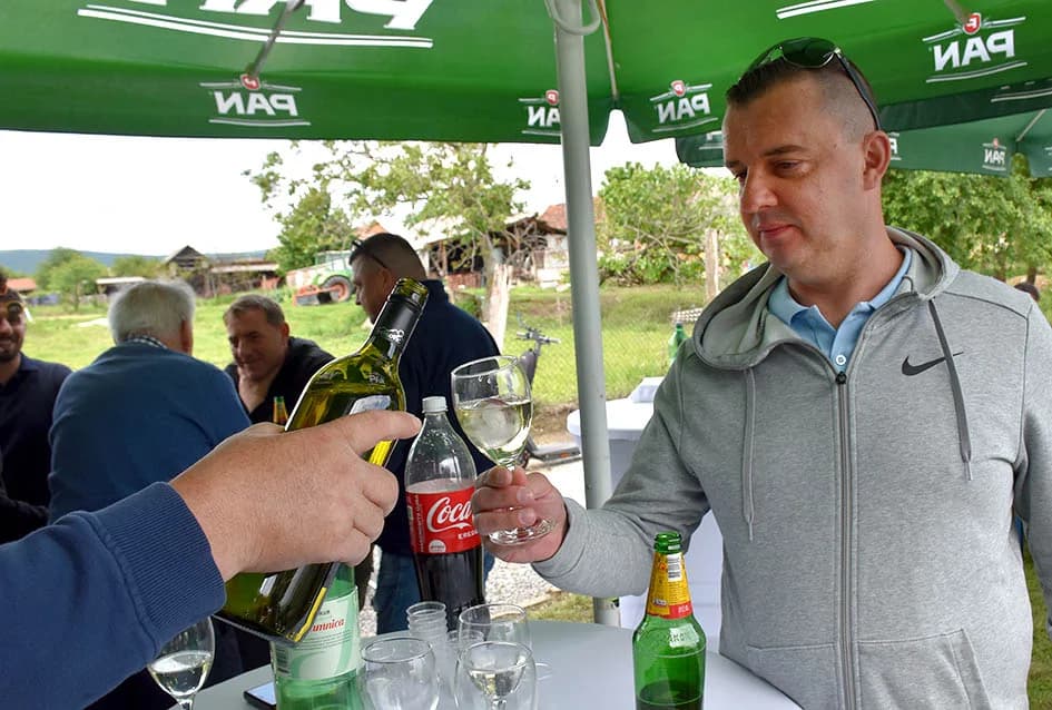 Uz Zlatni glas Zlatne doline u Kaptolu druženje glazbenika kod Mikićevih