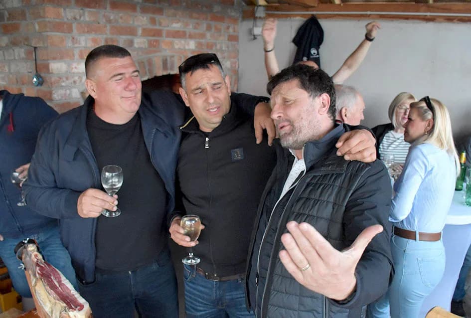 Uz Zlatni glas Zlatne doline u Kaptolu druženje glazbenika kod Mikićevih
