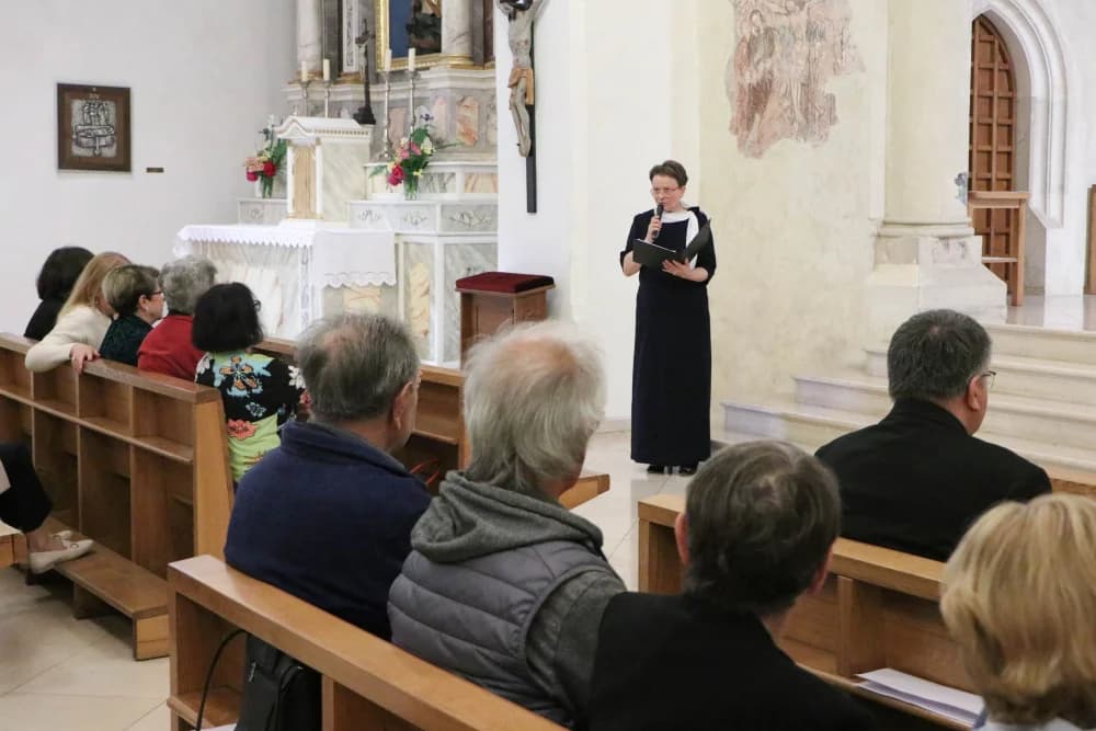 Održan koncert „Mariji s ljubavlju“ u požeškoj crkvi sv. Lovre
