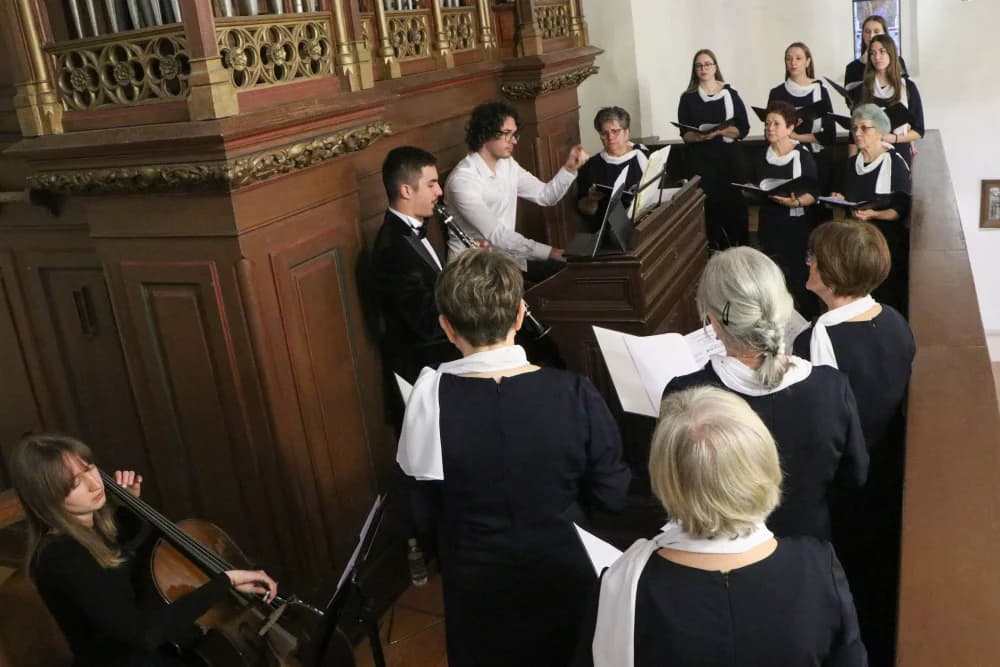 Održan koncert „Mariji s ljubavlju“ u požeškoj crkvi sv. Lovre
