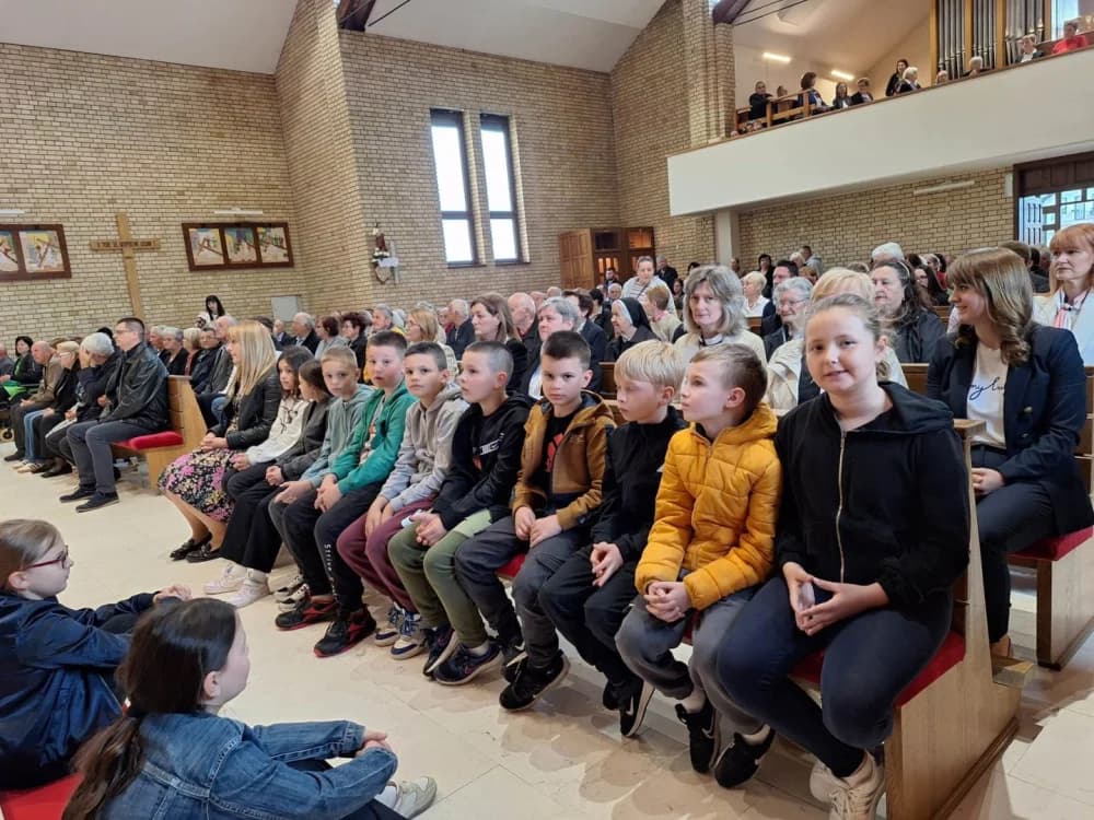 Blagoslov relikvije sv. Leopolda Mandića u Požegi