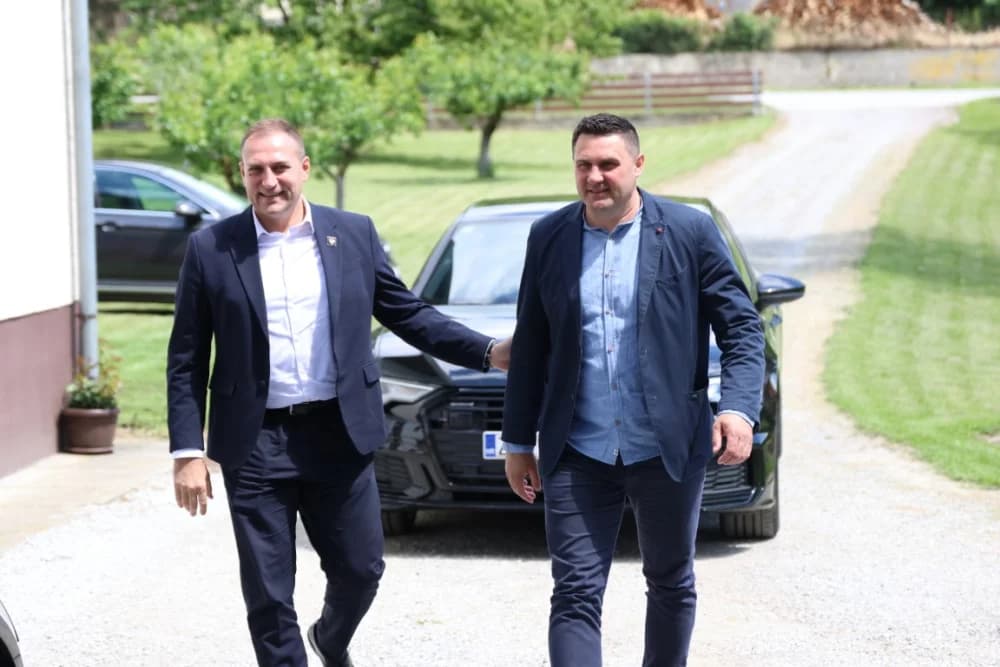 Snažnu podršku požeško-slavonskim DP-ovcima došli dati dvojica ministara